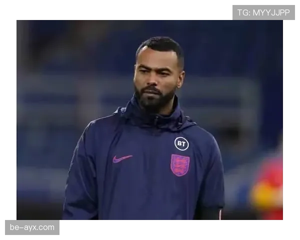 科尔：英超新赛季年轻球员或成关键，球队表现备受期待