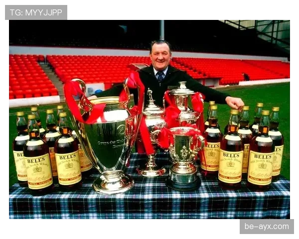 英超霸主之争：曼城与利物浦的英格兰顶级联赛竞争格局