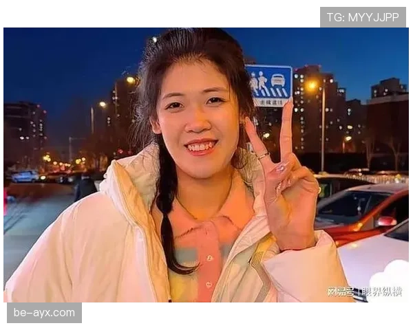 李盈莹机场里的那顿早午餐，直接把我的钱包羞到了角落