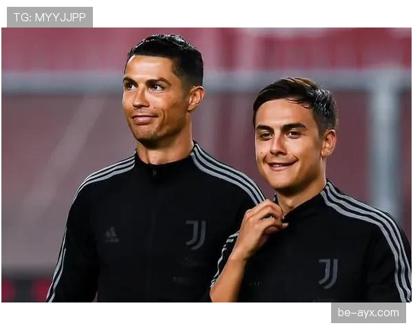 迪巴拉家的狗都比我的工资高